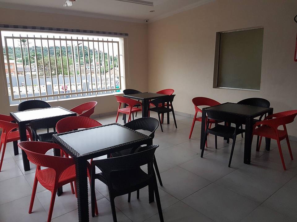 Providence Hotel Abeokuta Esterno foto