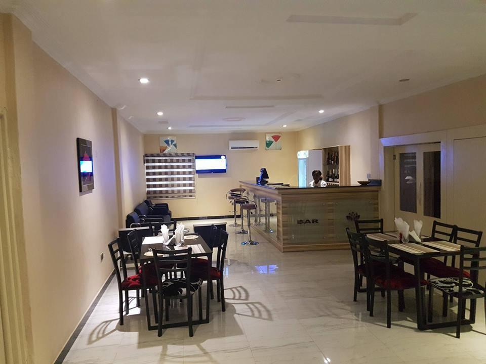 Providence Hotel Abeokuta Esterno foto