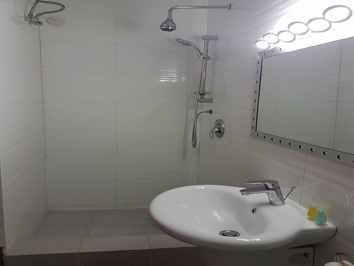 Providence Hotel Abeokuta Esterno foto